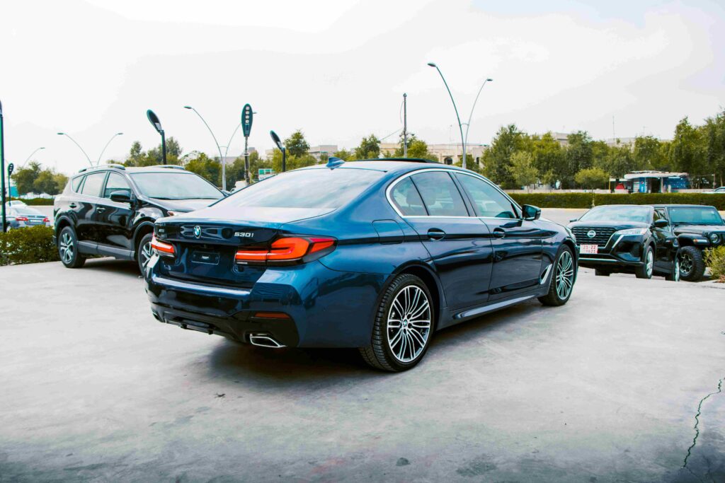 Why Car Hire by the Hour Is Changing the Way People Travel Around Dubai